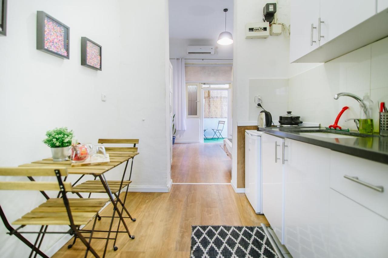 Studios By The Beach Τελ Αβίβ Εξωτερικό φωτογραφία